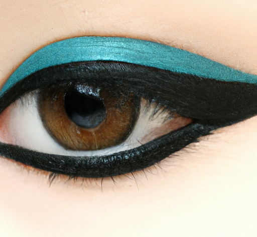 are graphic eyeliners still trending